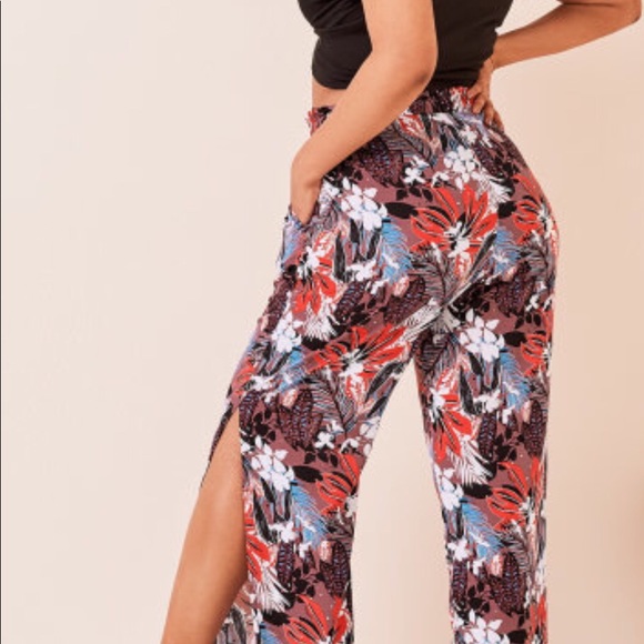 Chic Vacation Vibe Tee and Pants Lounge Set - Picture 3 of 3